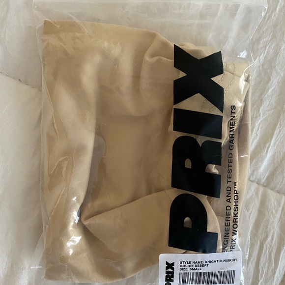 NEW never worn, PRIX WORKSHOP Knight mini skirt in color Desert / beige neutral - Picture 2 of 2